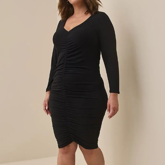 torrid Dresses & Skirts - NWT Torrid Size 4 Jersey Bodycon Dress